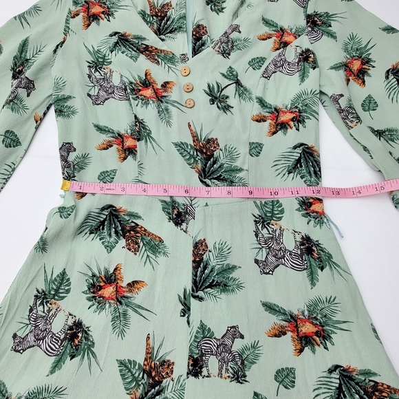 Hell Bunny Women's Sofia Jumpsuit Wide Legs Green/Mint Animal-Palm Print Size S - Picture 5 of 10